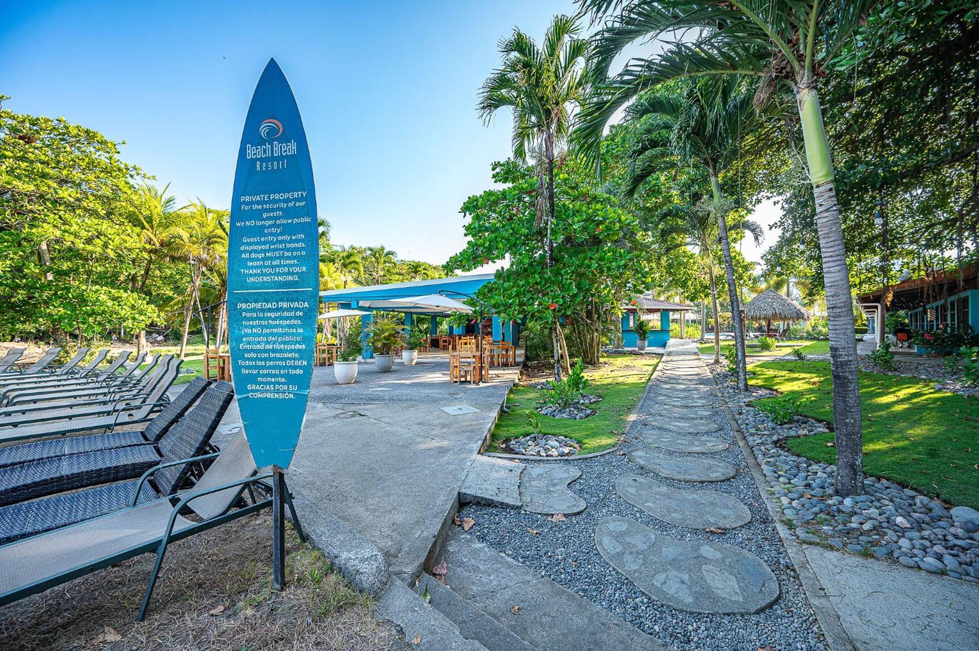 Beach Break Resort & Cr Surf Camp Jacó Eksteriør billede